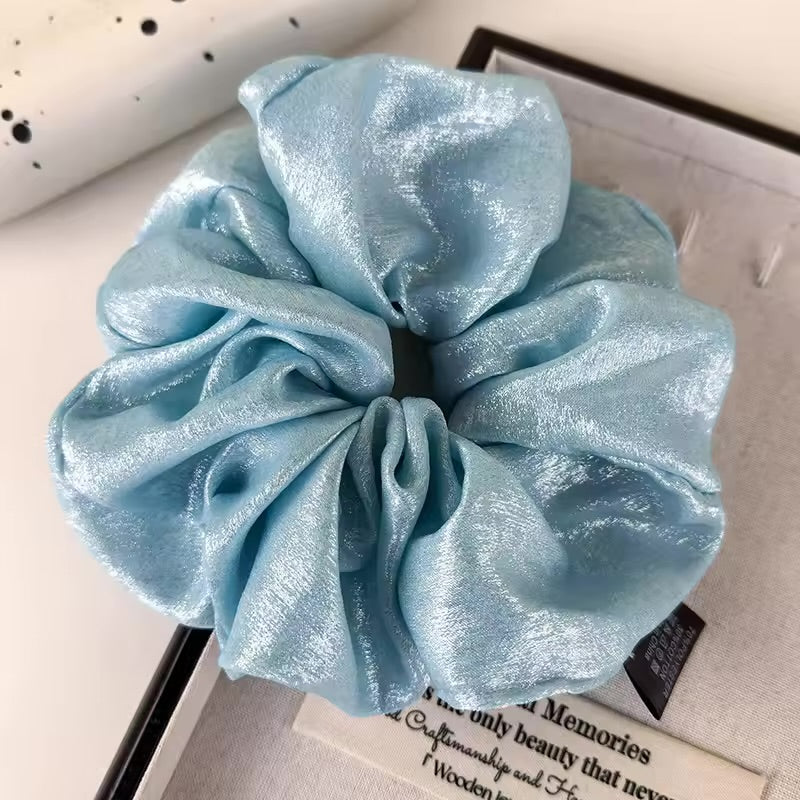 Veloura Scrunchie