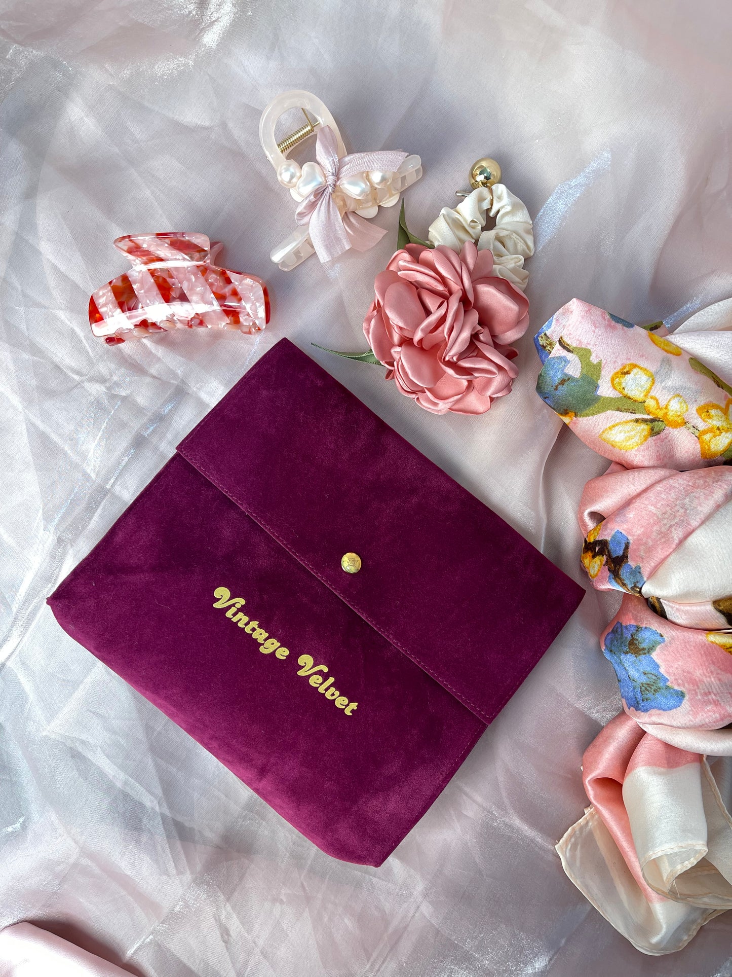 Vintage Velvet Suede Gift Pouch (Dark Pink)