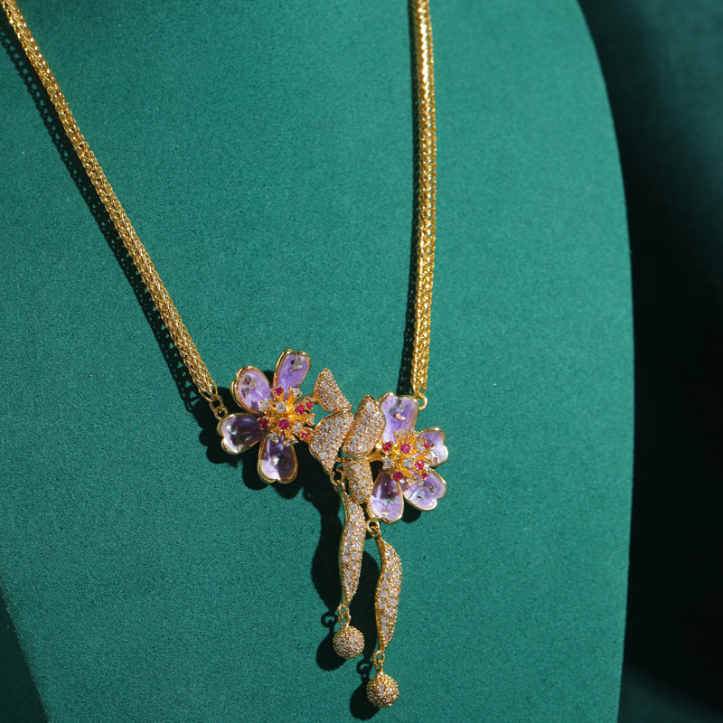 Phalaina Antique Necklace