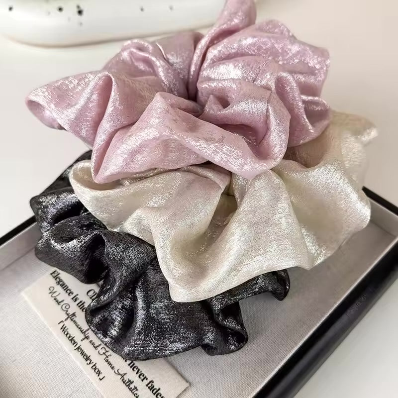 Veloura Scrunchie