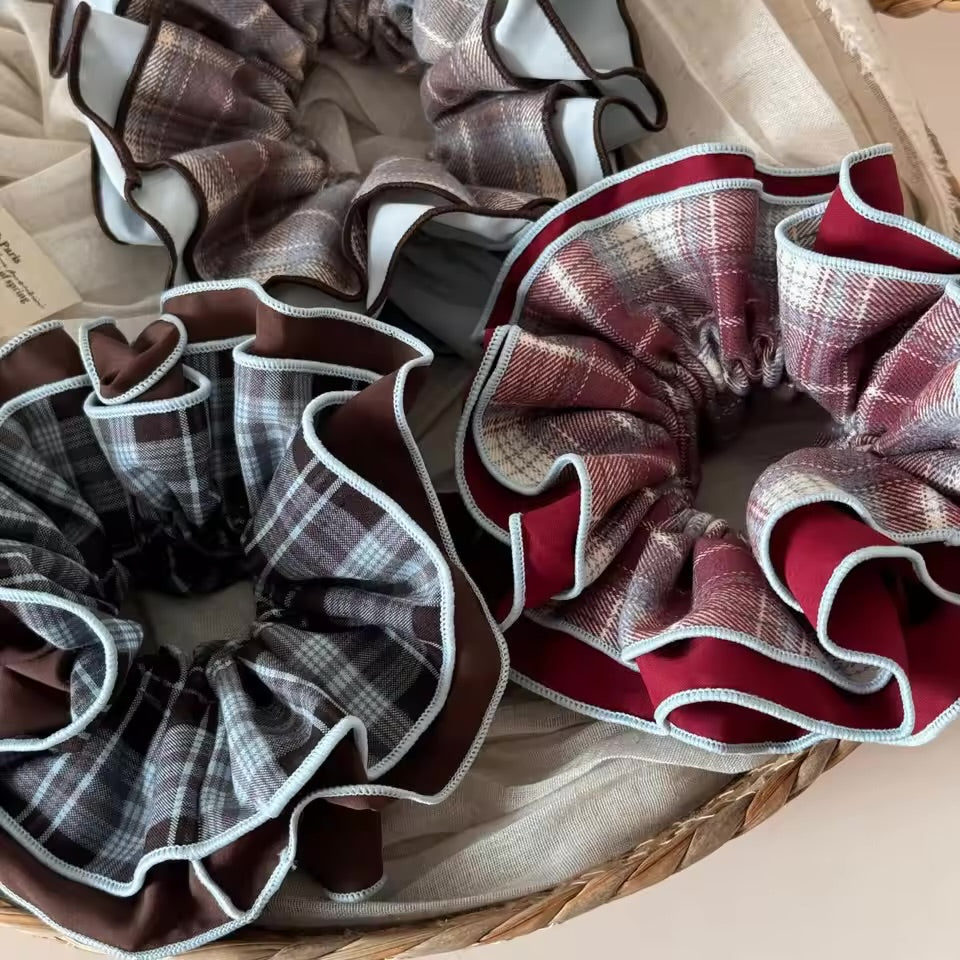 Clara Scrunchie