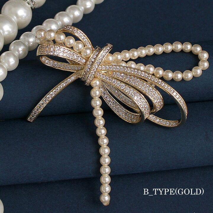 Pearlisse Brooch
