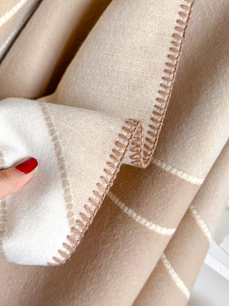 Sandgrip Stripe Poncho