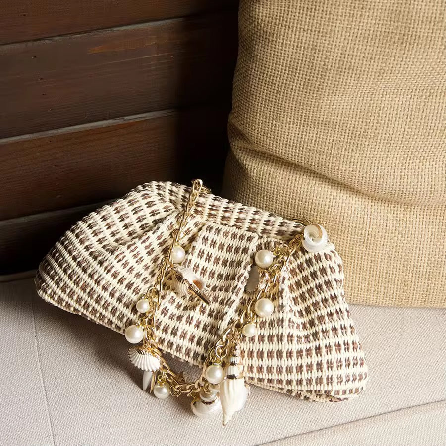Ielora Evening Bag With Shell Chain