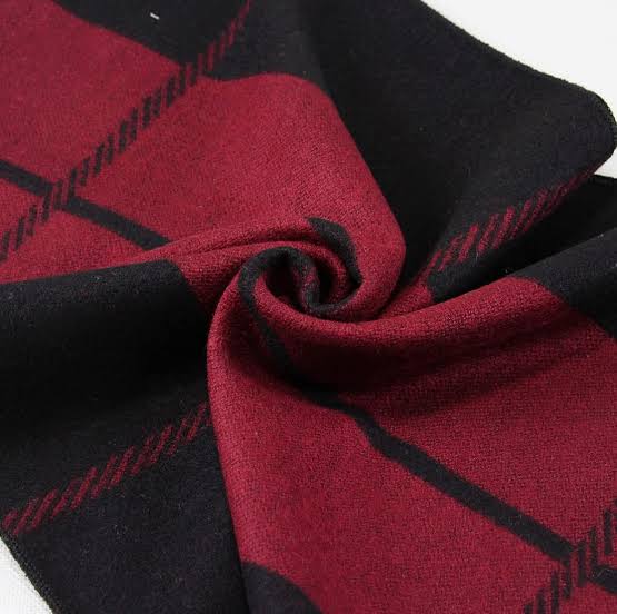 Obrien Winter Shawl (Scarlet)