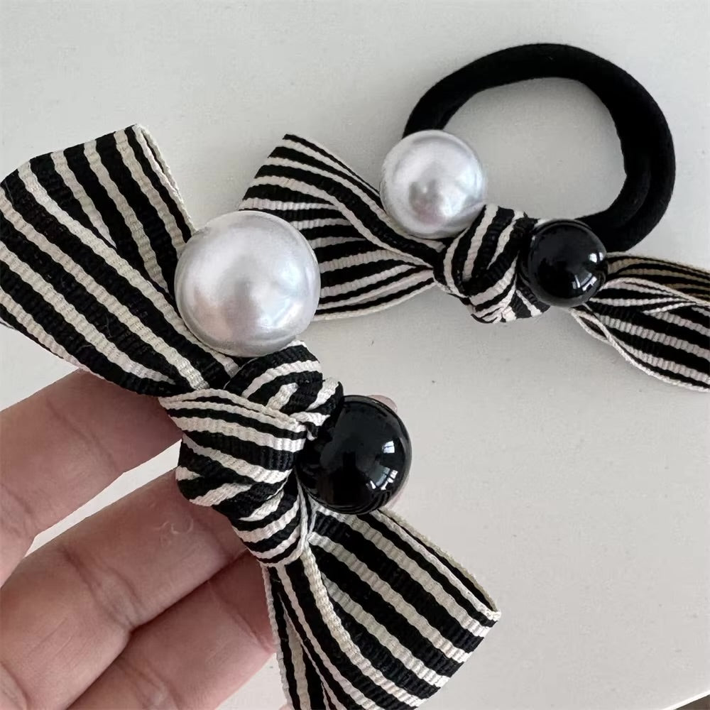 Tova Scrunchie