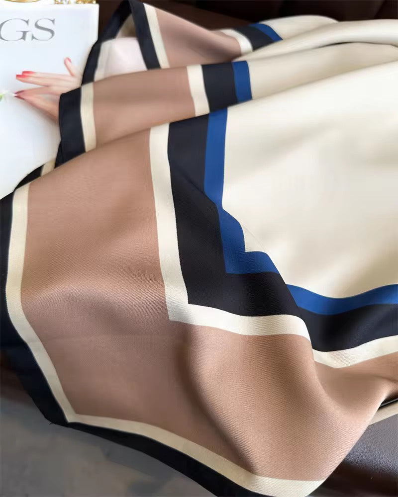 Clas Silk Scarf (90 × 90 cm)