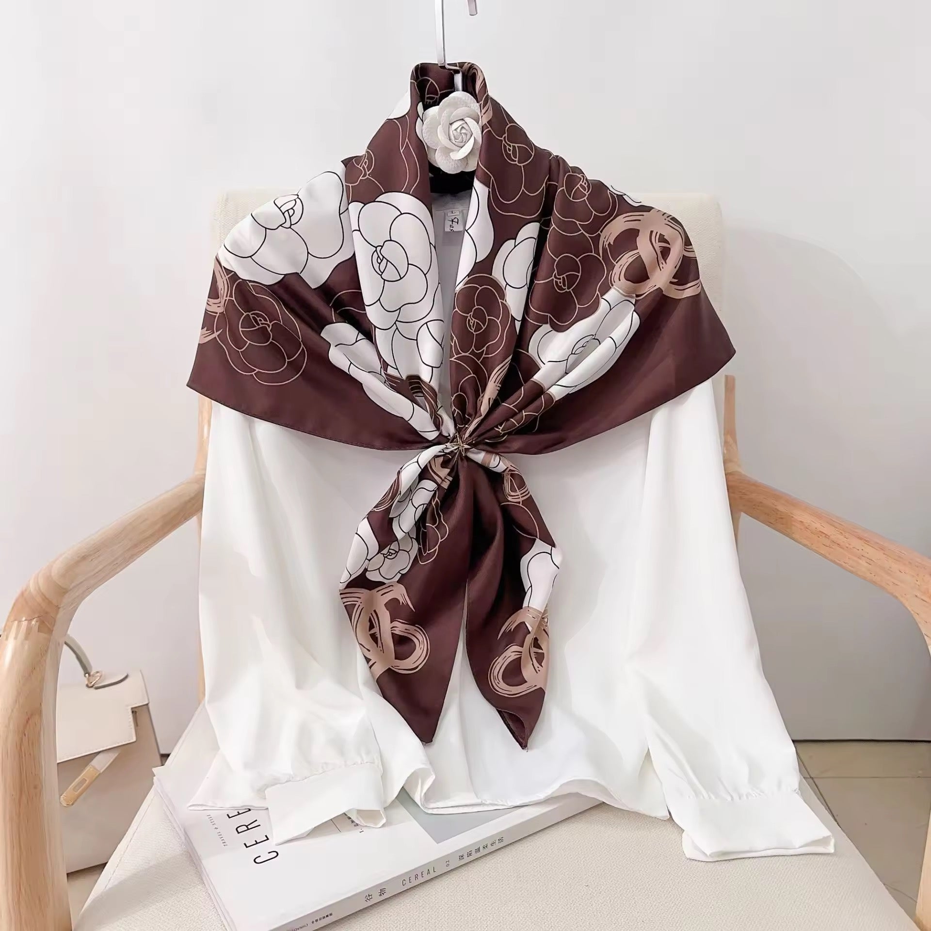 Clar Silk Scarf (90x90cms)
