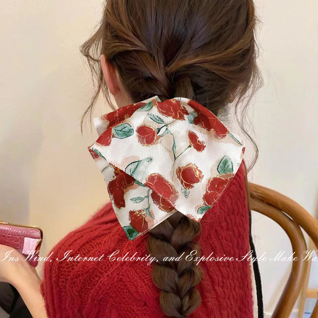 Reddo Scrunchie