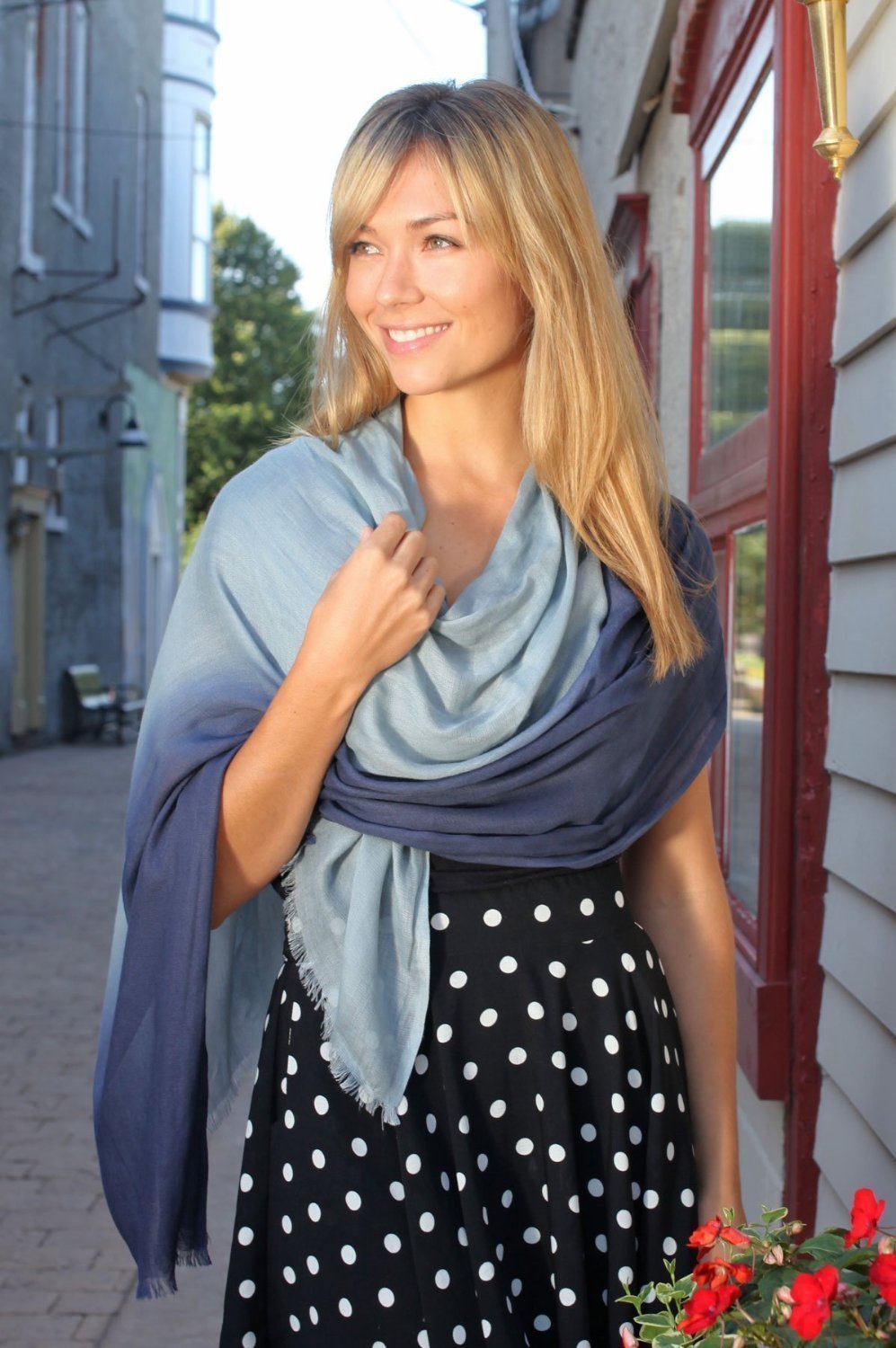 Dania Ombre Sapphire Cotton Linen Stole