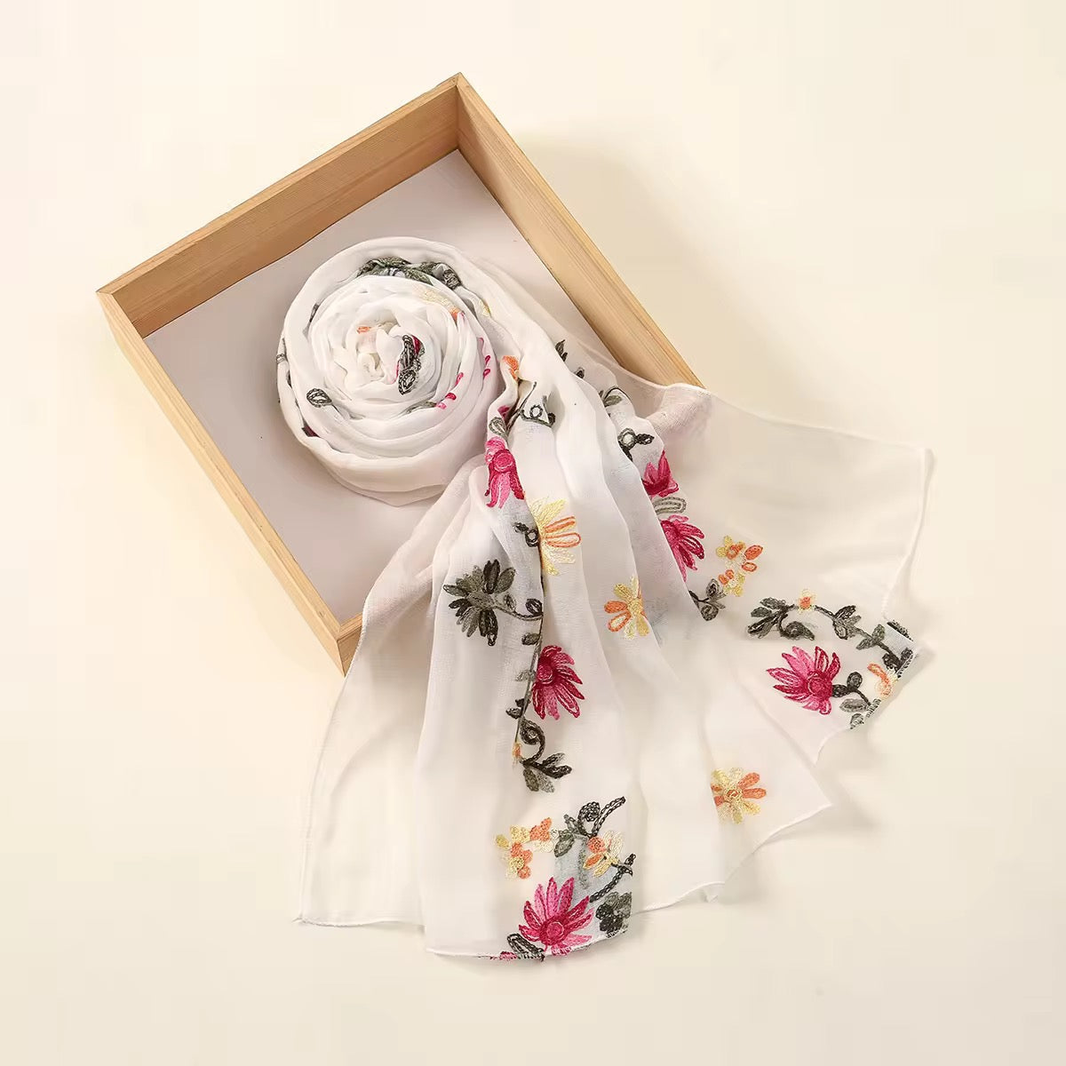 Sariyah Snow Embroidered Stole