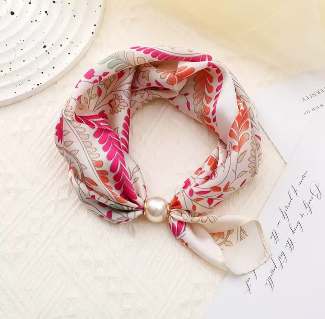 Coral Fern Magnetic Buckle Scarf with Pearl