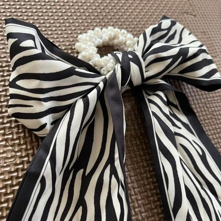 Orla Hair Tie (Zebra)