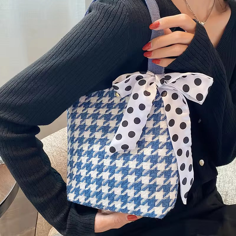 Houndstooth Gift Pouch Blue