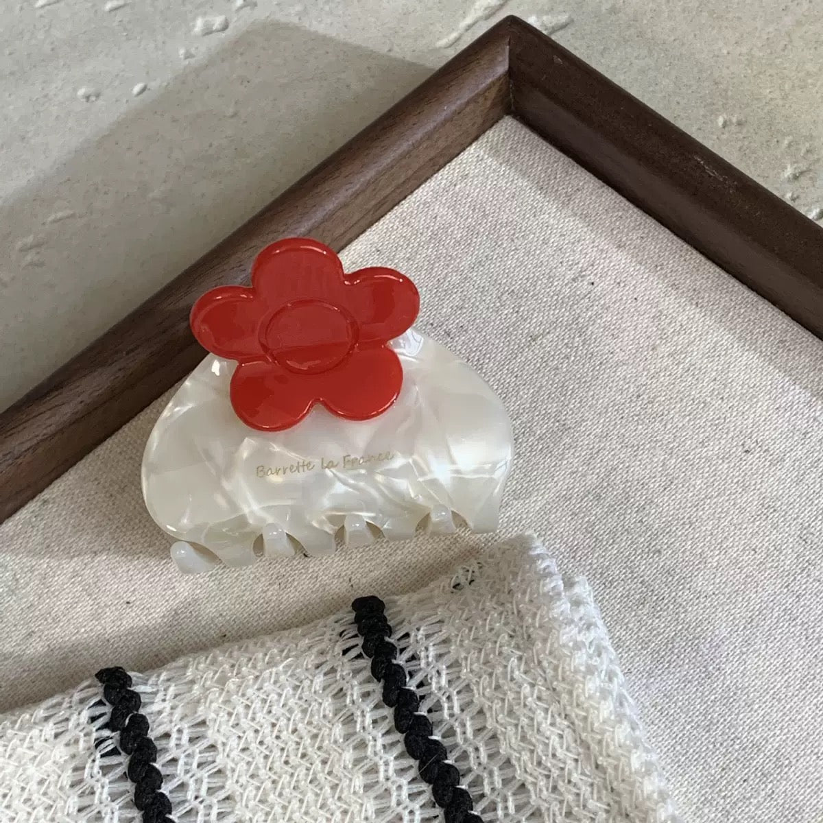 Flora Mosaic Claw Clip