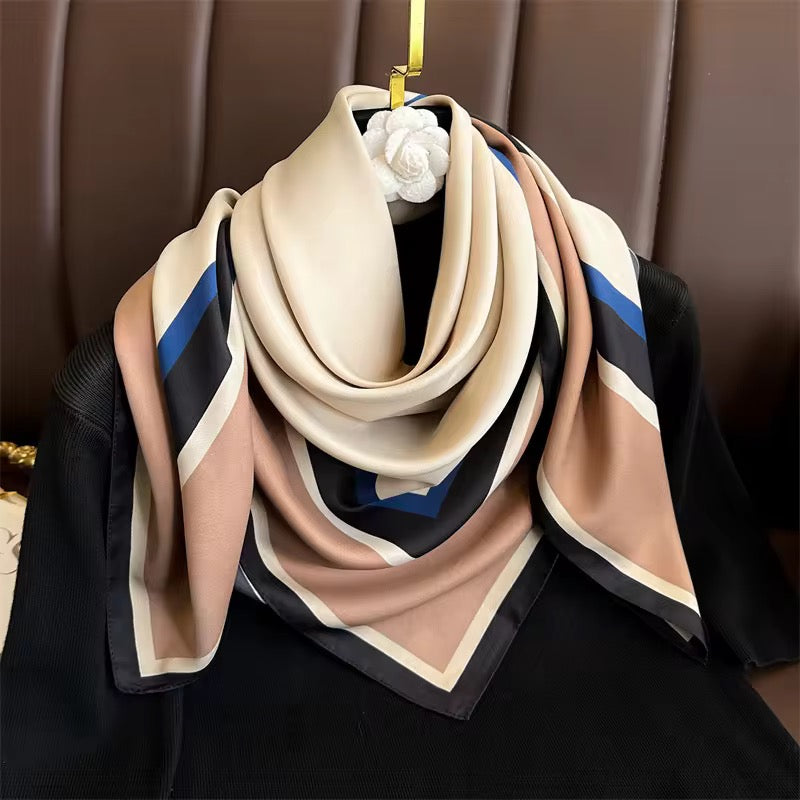 Clas Silk Scarf (90 × 90 cm)