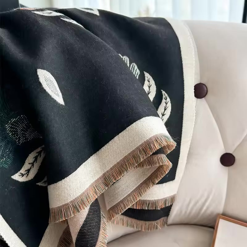 Noir Garden Shawl