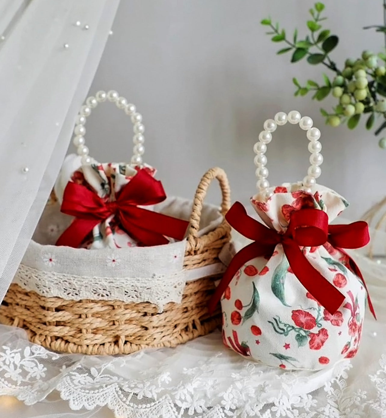 Bellamy Gift Pouch (Red)