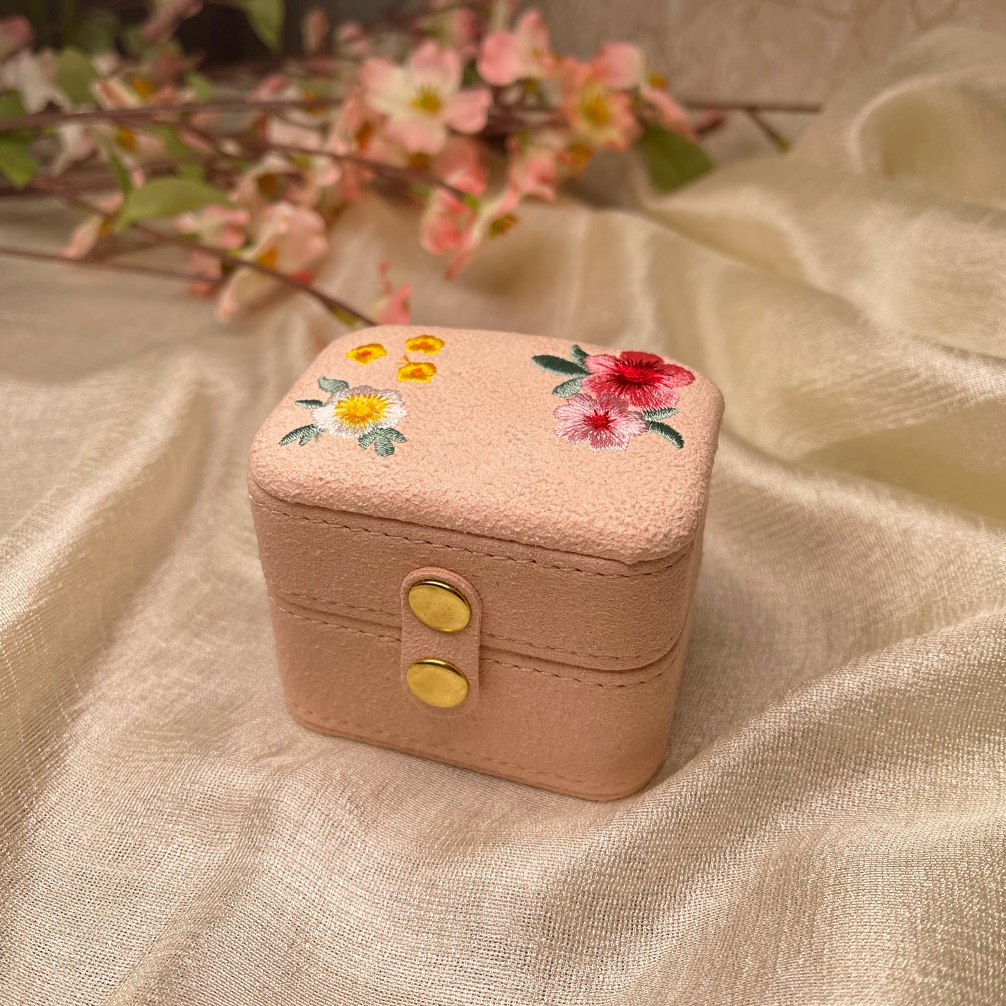 Pine Embroidered Ring Jewelry Box