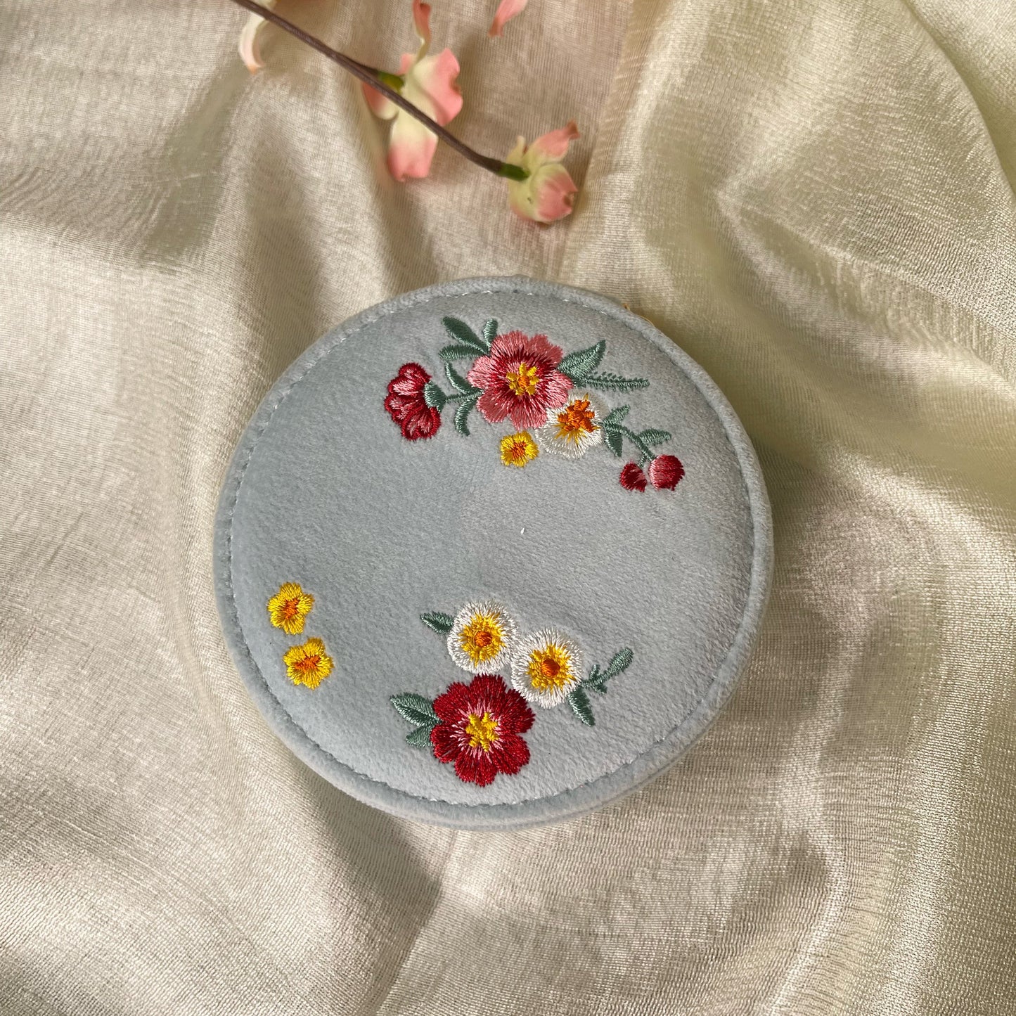 Pine Round Embroidered Jewelry Box