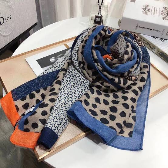 Spotty Cotton Scarf