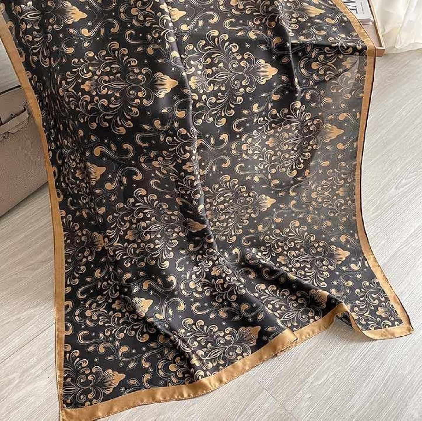 Hazel pie Silk Stole