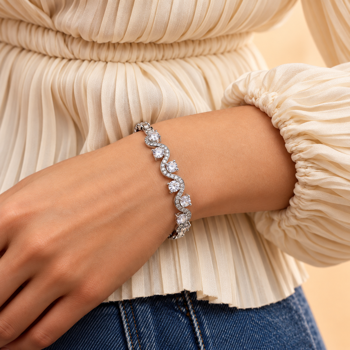 Serphelle Wave Bracelet