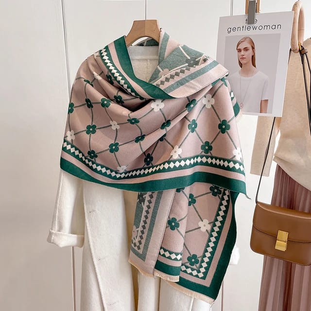 Calista Shawl