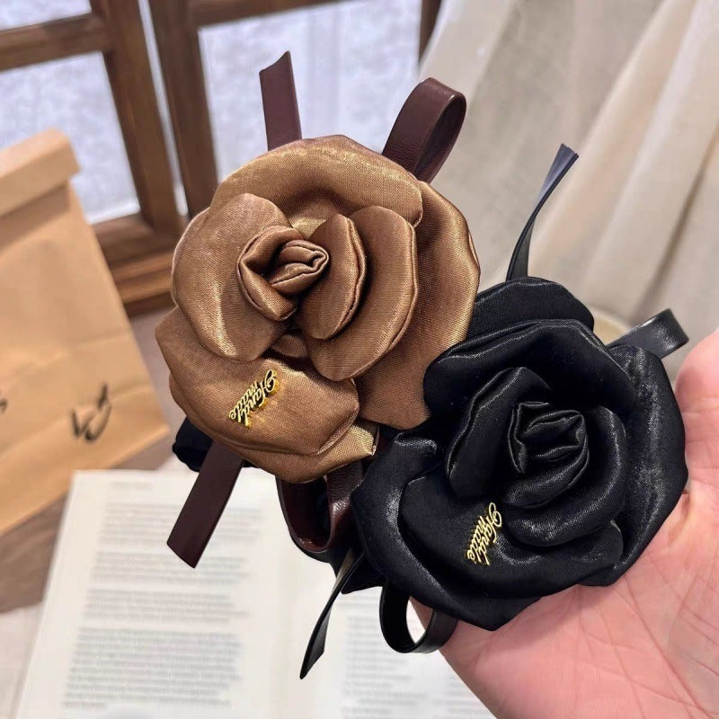 Petaluxe Scrunchie