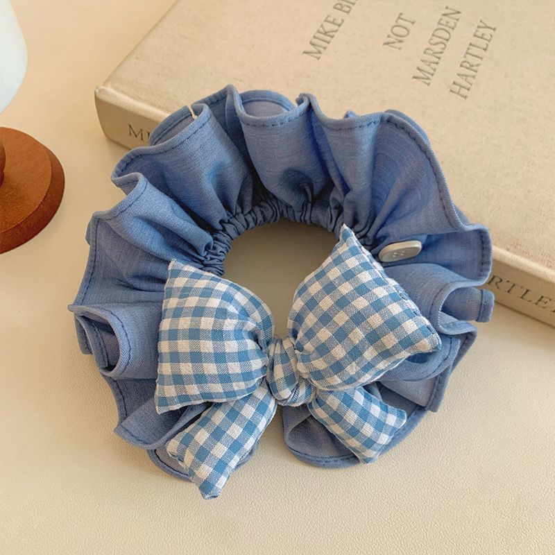 Checkelle Scrunchie