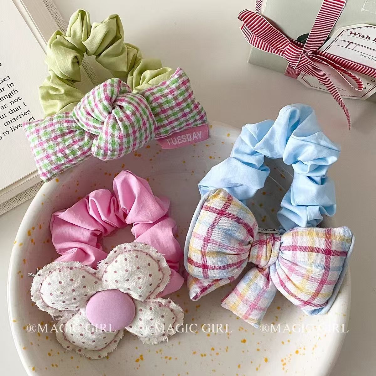 Lively Scrunchie