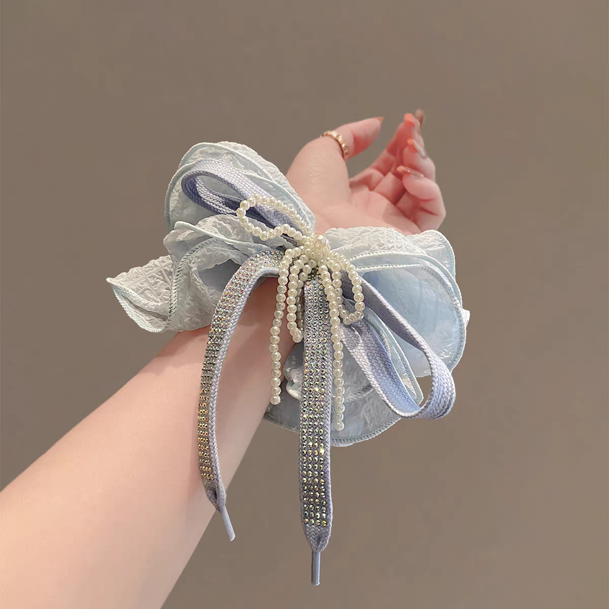 Palira Pearl Scrunchie