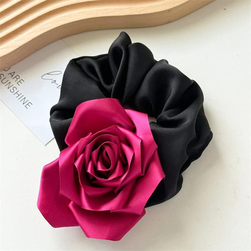 Lula Scrunchie