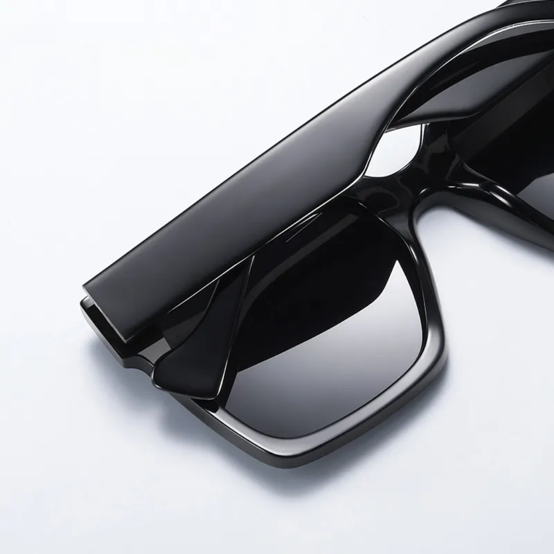Skye Polarized Sunglasses (Black)
