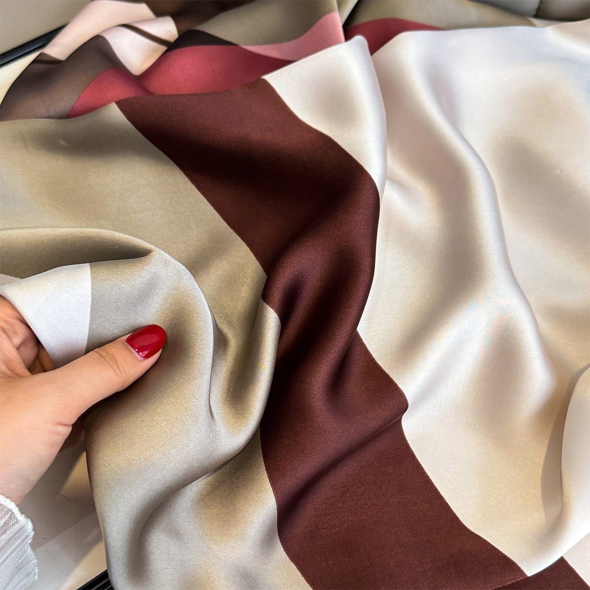Great Abstract Stole