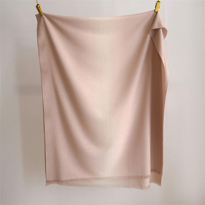 Elaris Ivory Gradient Light Cashmere Shawl