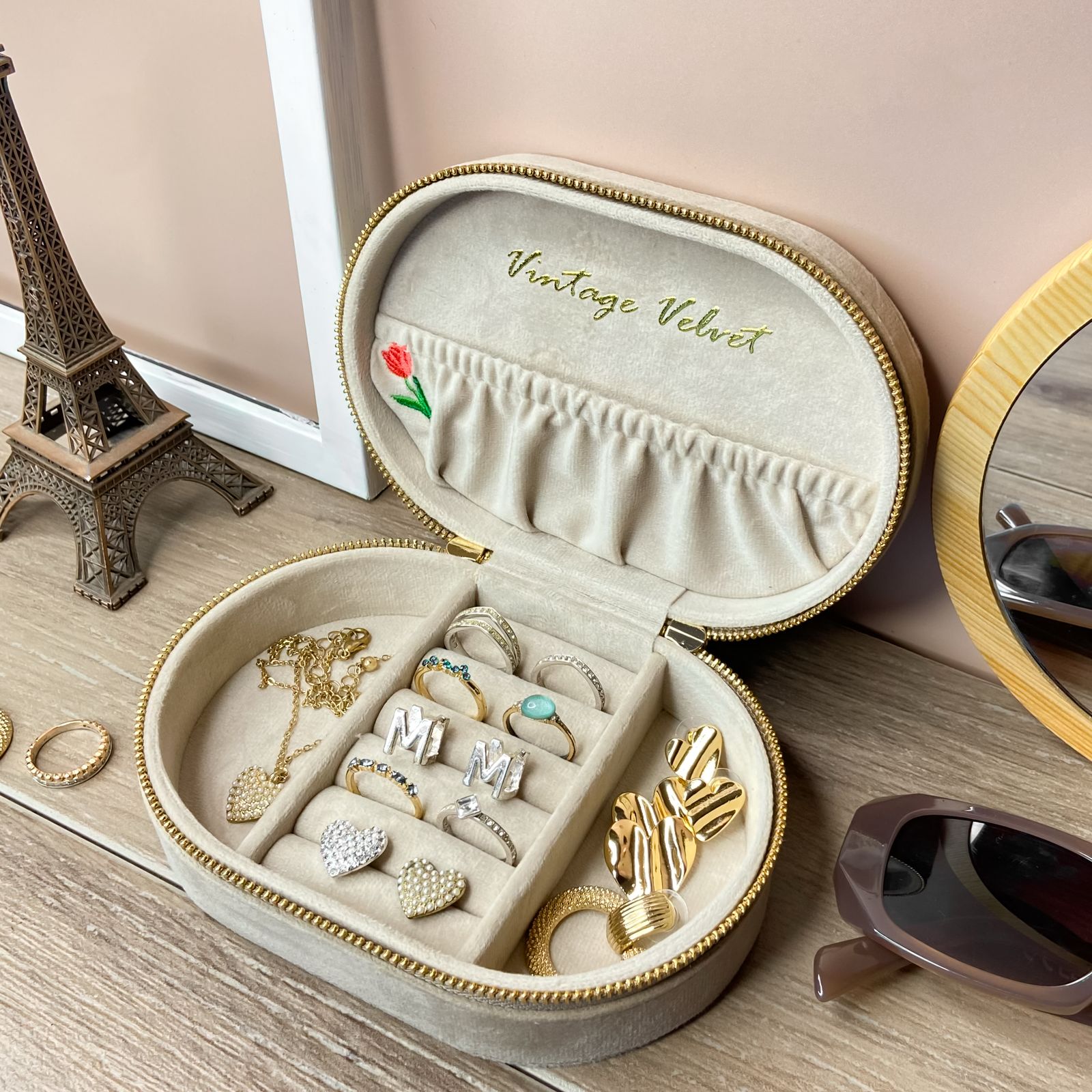 Pine Embroidered Oval Jewelry Box