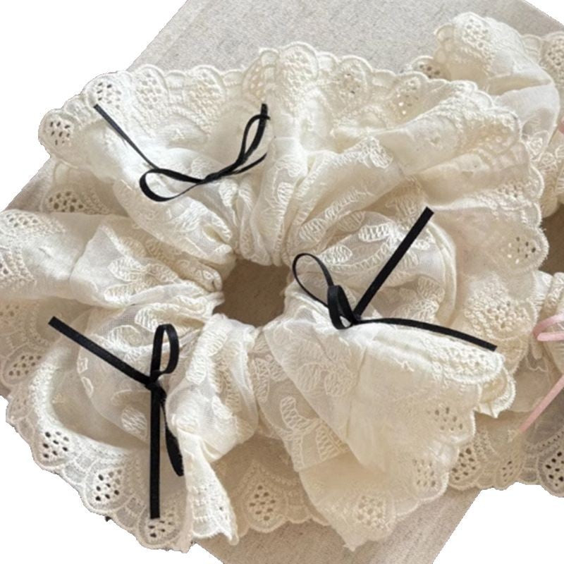 Luma Scrunchie