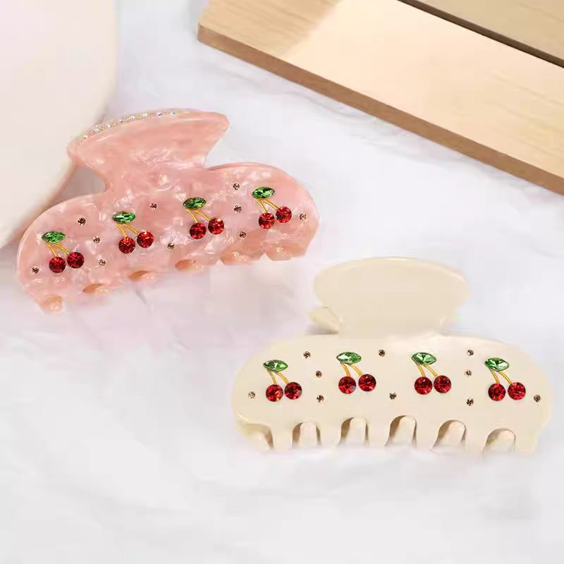 Moltena Claw Clip