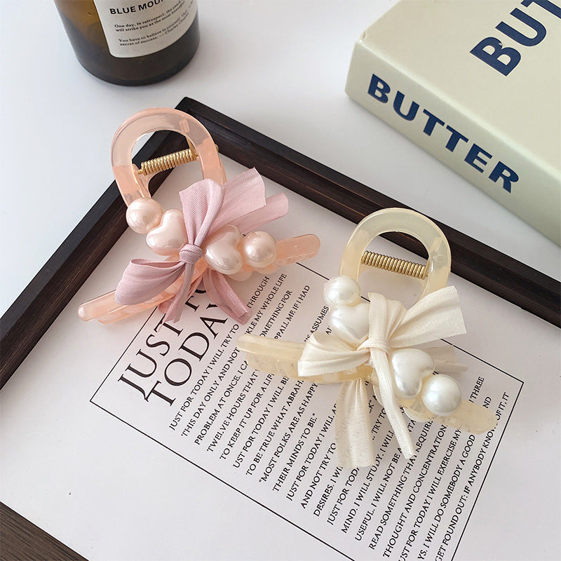 Pearlette Claw Clip