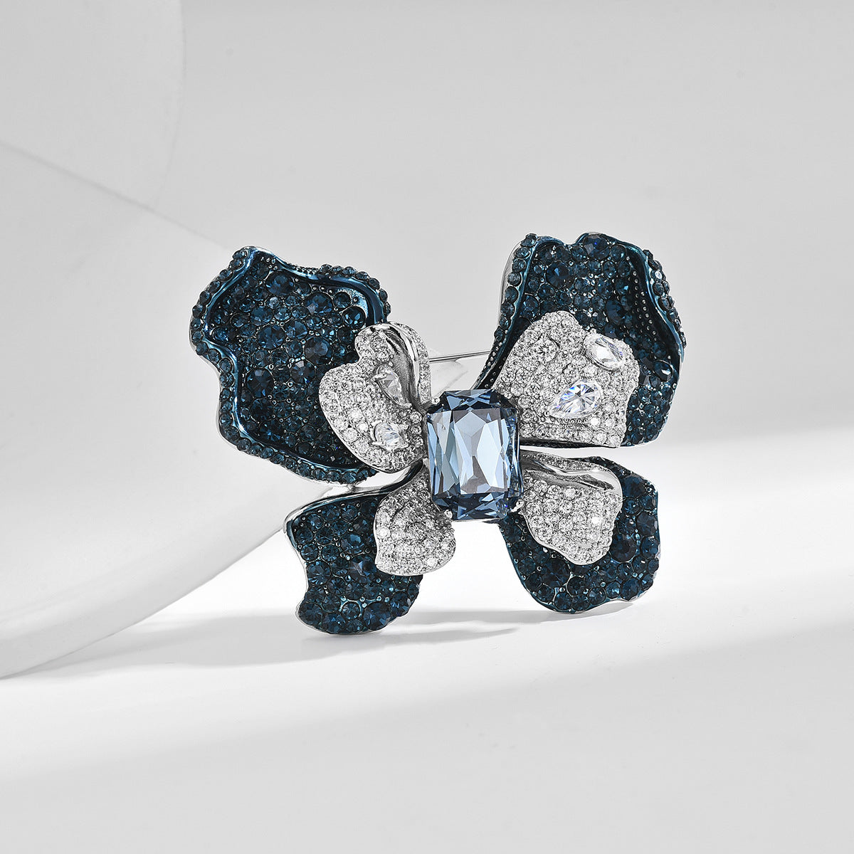 Monavine Zirconia Brooch