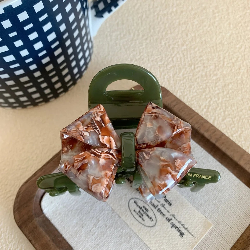 Retro Claw Clip