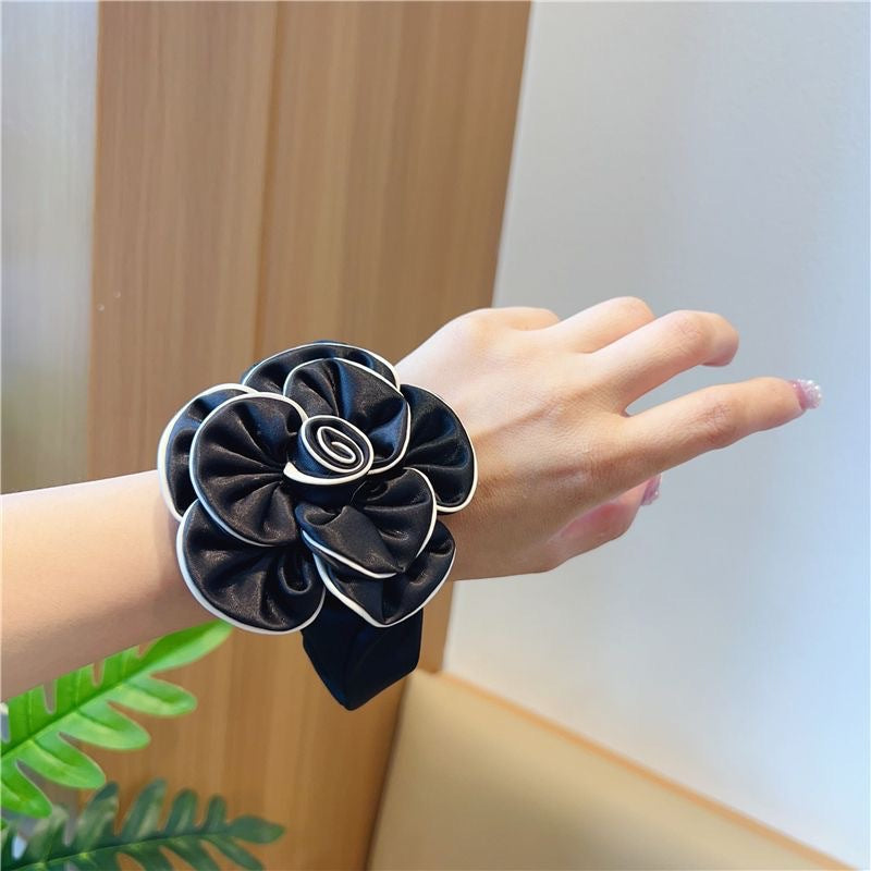 Bubbles Scrunchie