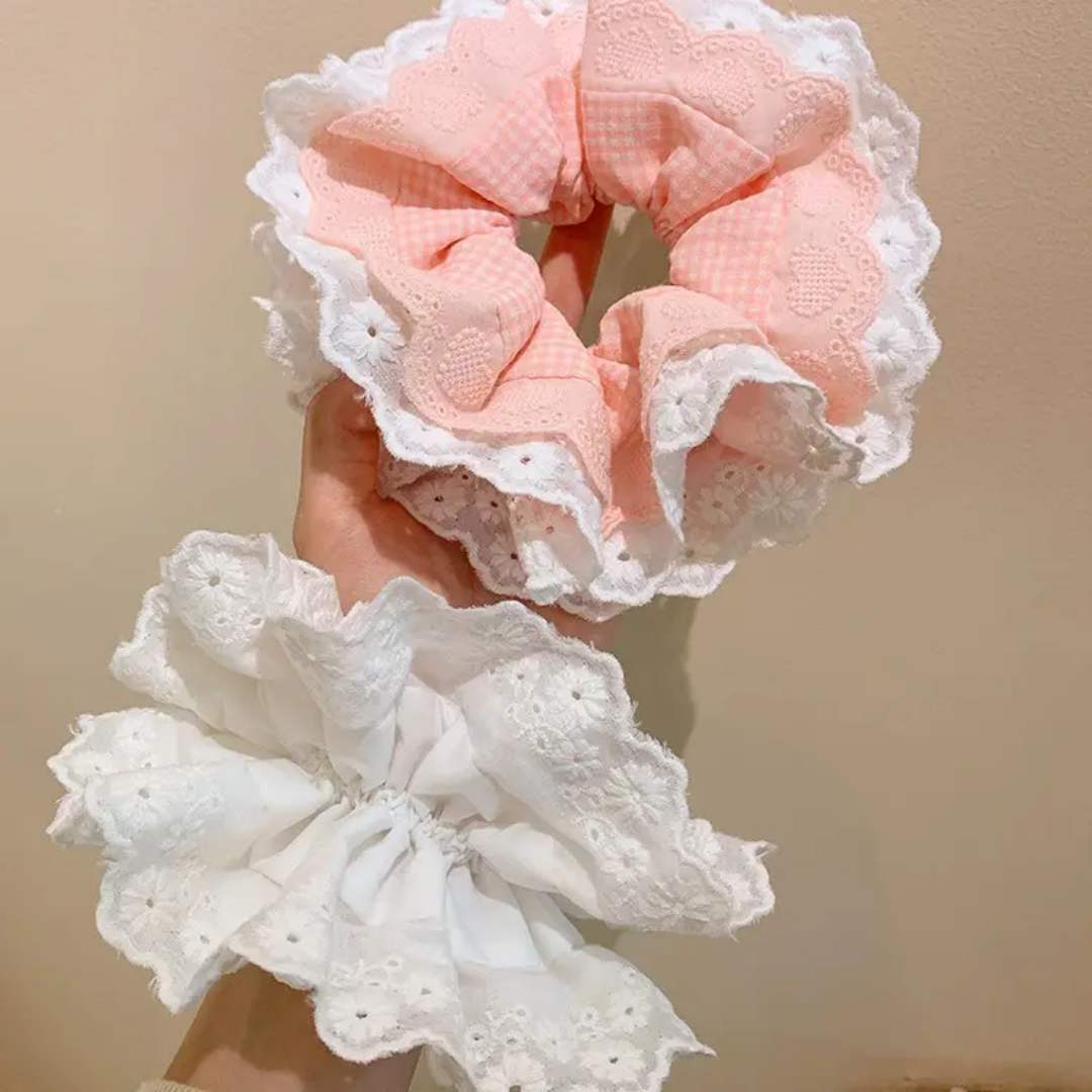 Mirelle Scrunchie
