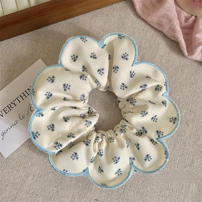 Muse Scrunchie