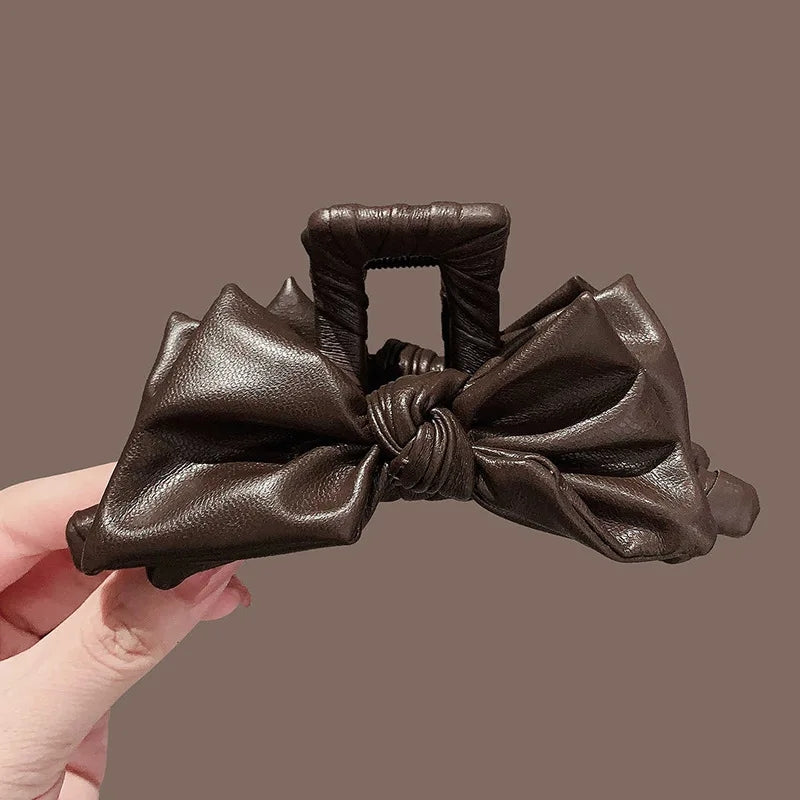 Sofia Claw Clip