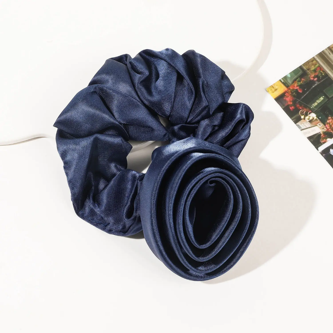 Royal Scrunchie
