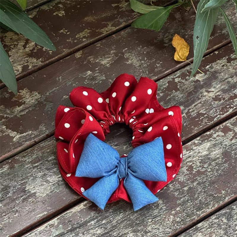 Moulin Rouge Scrunchie