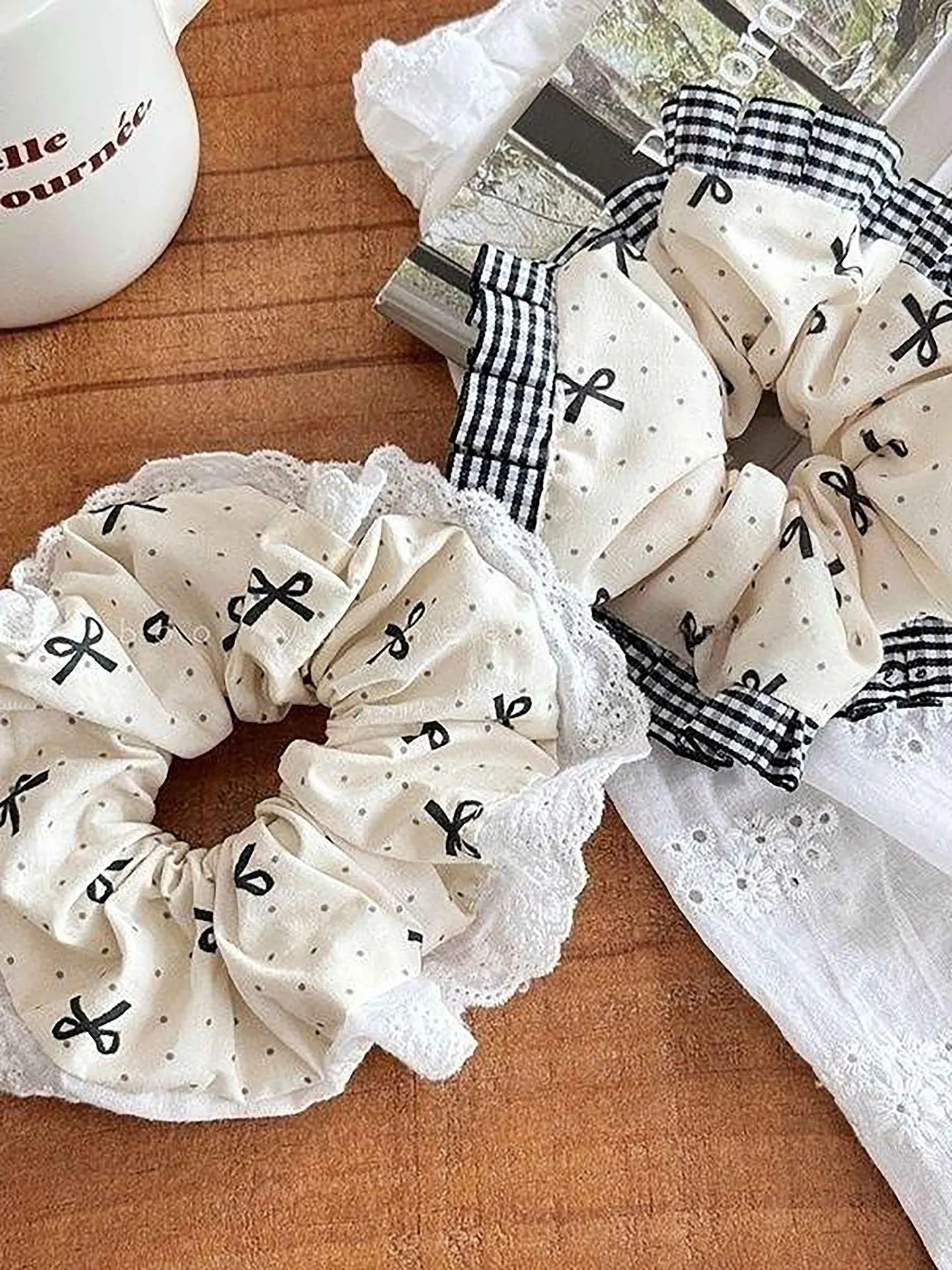Dainty Scrunchie