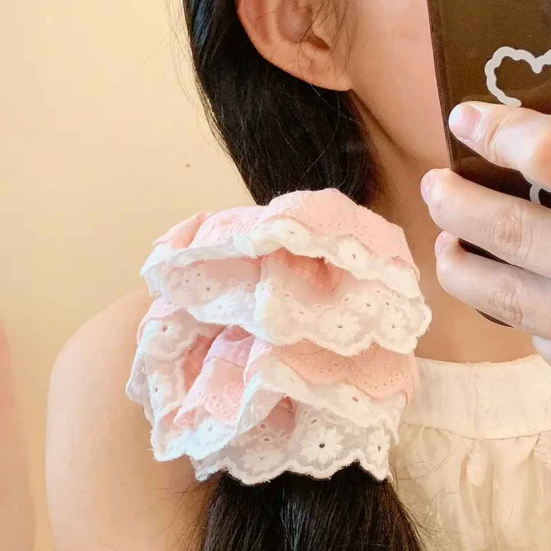 Mirelle Scrunchie
